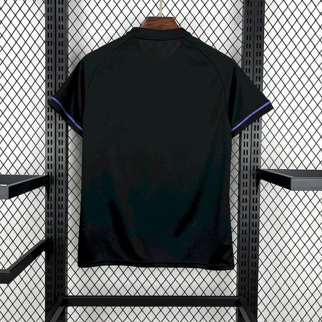 Édition spéciale Real Madrid 2024/25 Chauve Souris