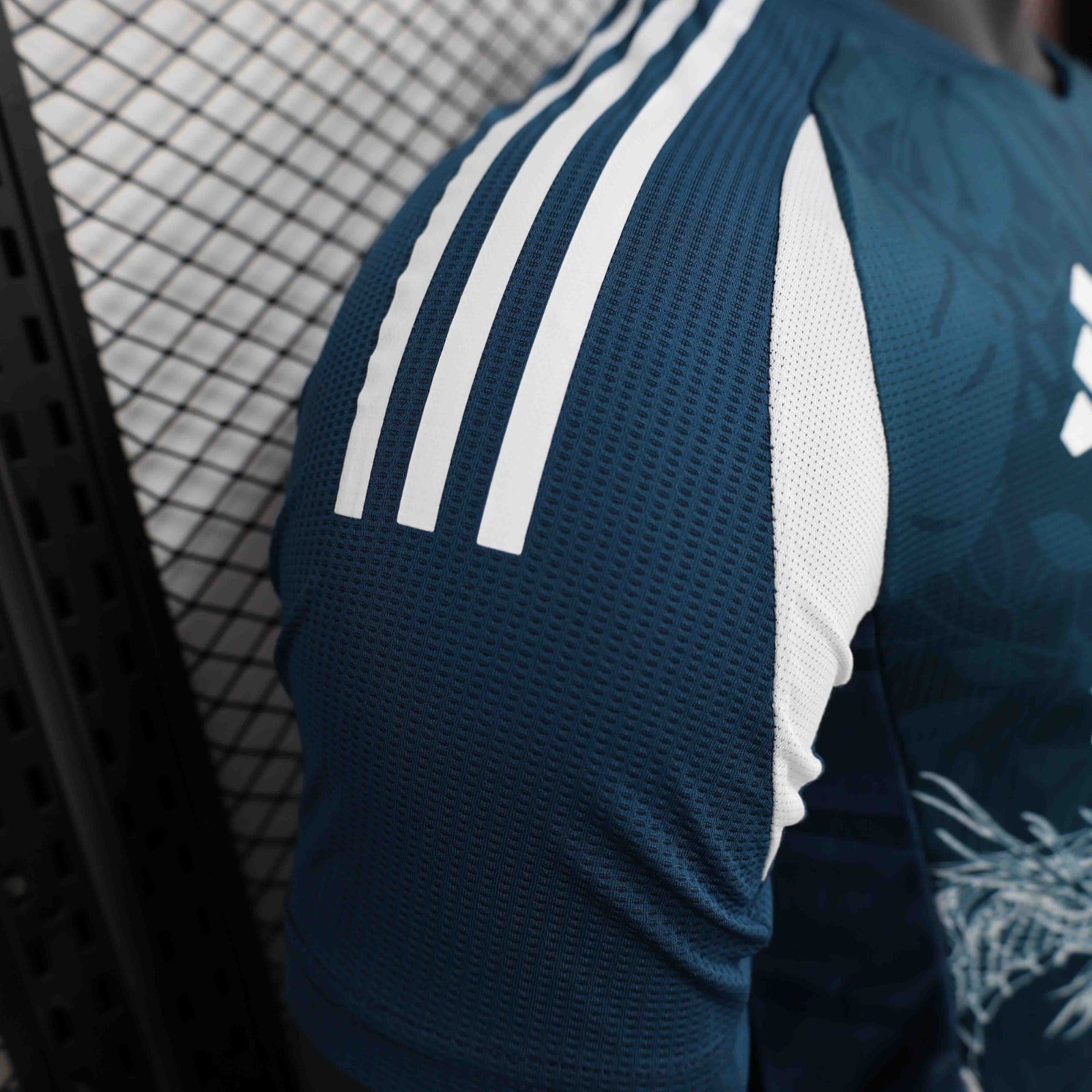 Édition spéciale Real Madrid 2024/25 Dragon Bleu